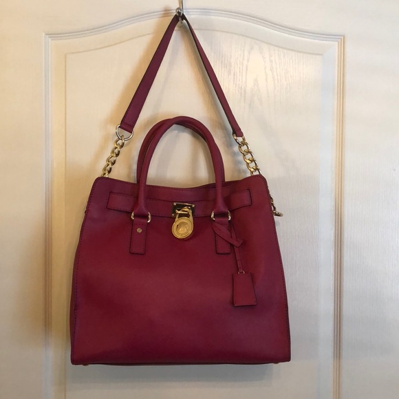 Michael Kors Handbags - Michael Kors Vintage Pink Hamilton Tote